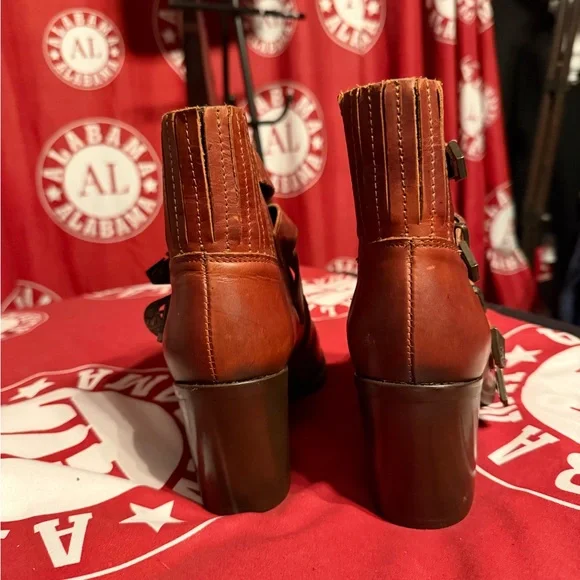 Women's Brown Leather Ankle Boots - Picture 3 of 6